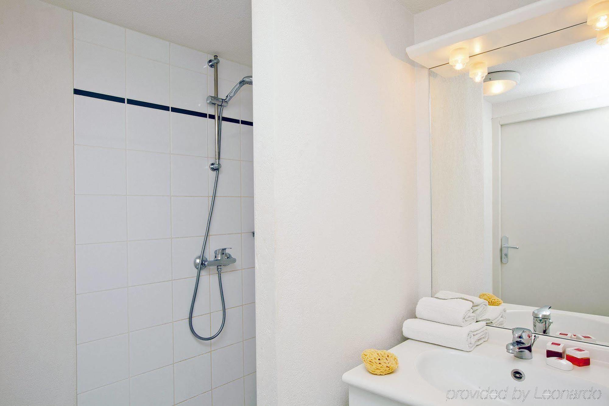Sejours & Affaires Nantes La Beaujoire Aparthotel Bagian luar foto